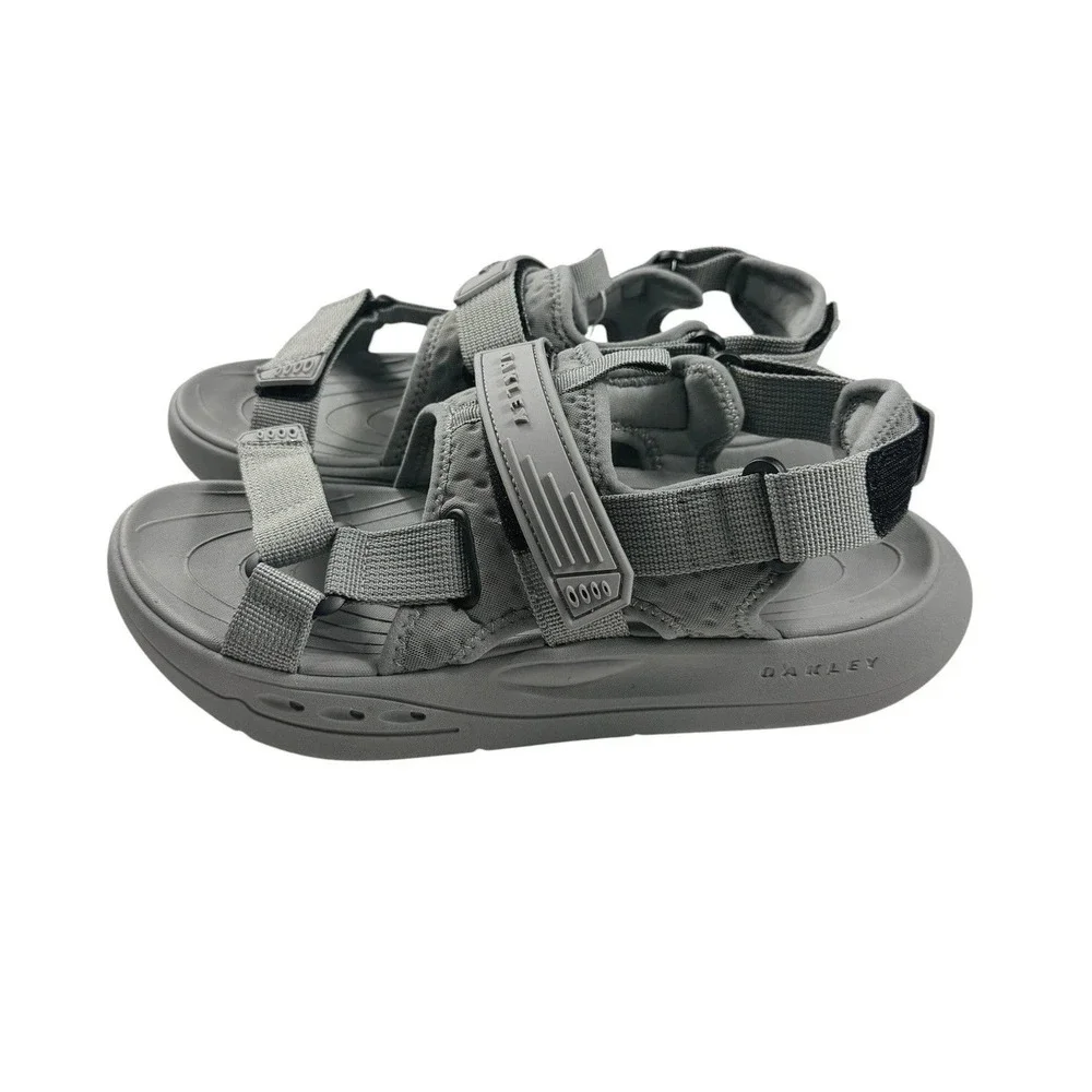 Oakley new without